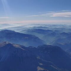 Verortung via Georeferenzierung der Kamera: Aufgenommen in der Nähe von Gemeinde Puchberg am Schneeberg, Österreich in 3500 Meter